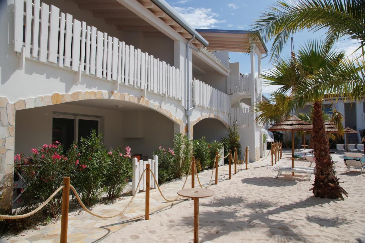 Cala Blu Residence Con Piscina-Centralissimo Lido Di Jesolo Exterior photo
